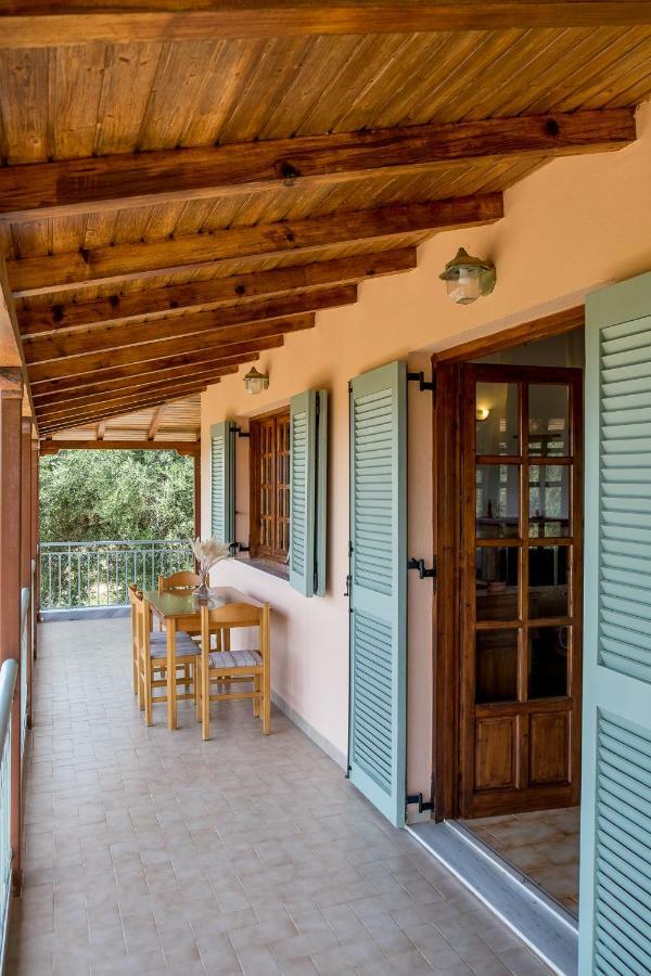Villa Artjeta Kastrosikia Extérieur photo